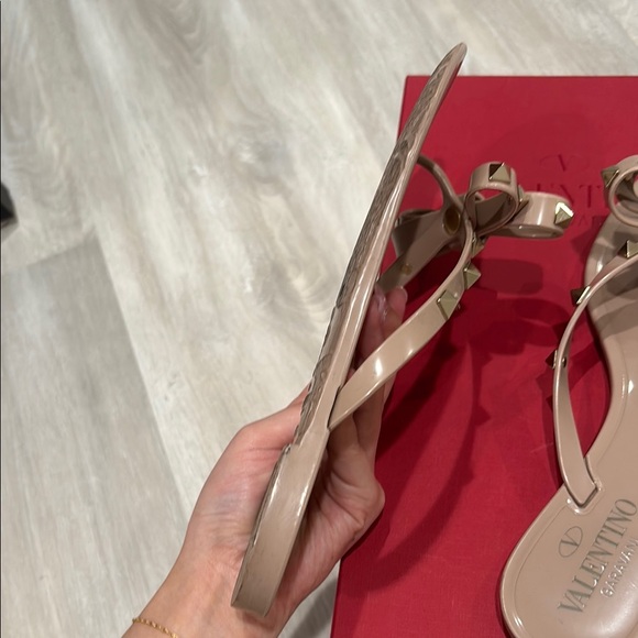 AUTHENTIC Valentino Rockstud Slippers - Picture 8 of 9